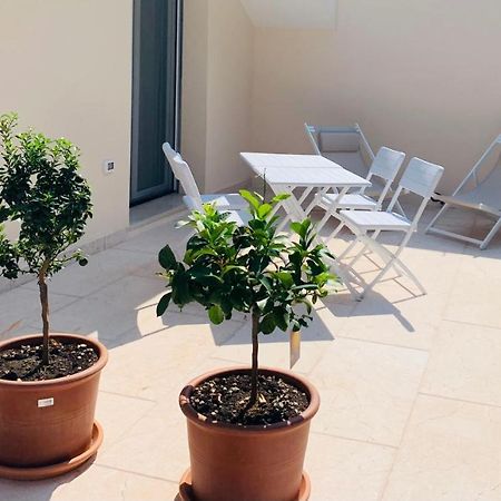 Suite Claudia Sirmione Buitenkant foto