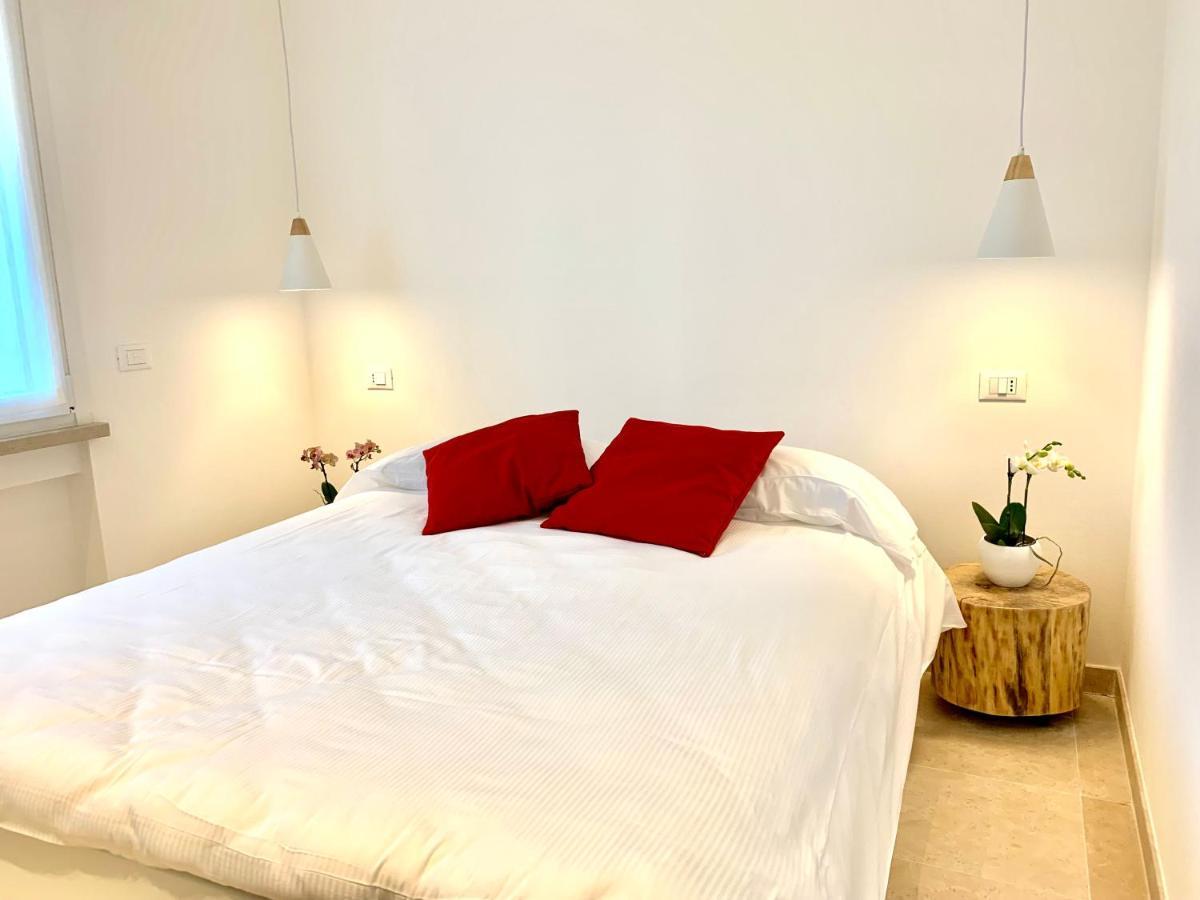 Suite Claudia Sirmione Buitenkant foto